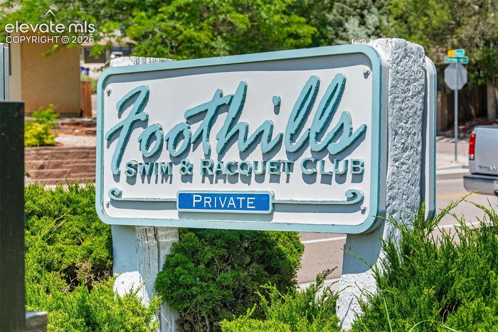 Image 40 of 50: Foothills Swim & Racket Club