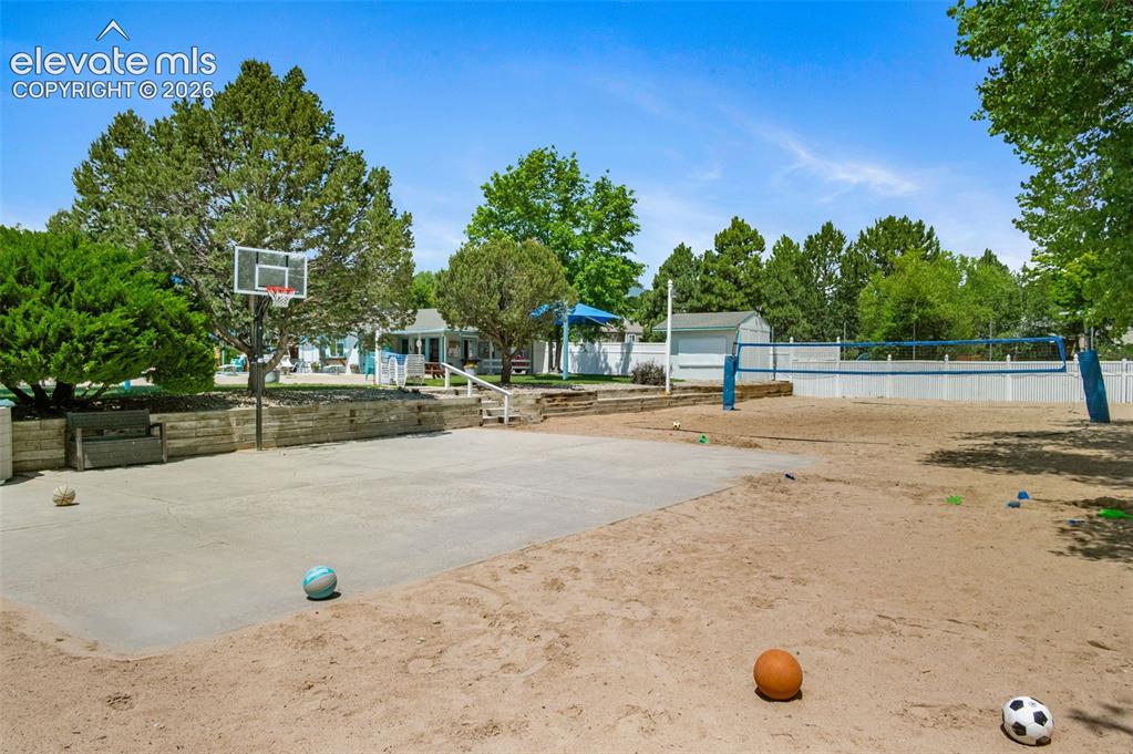 Image 44 of 50: Foothills Swim & Racket Club