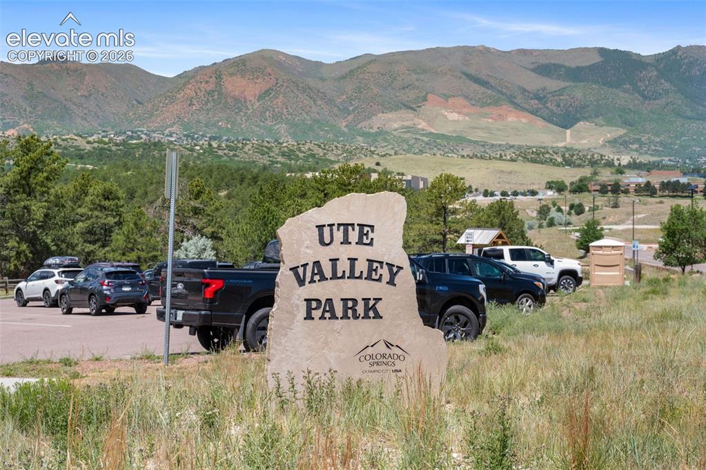 Image 47 of 50: Ute Valley Park