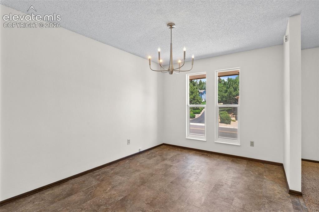 Image 6 of 50: Dining Room