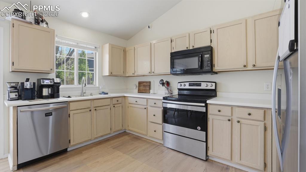 Image 10 of 44: No Description Available