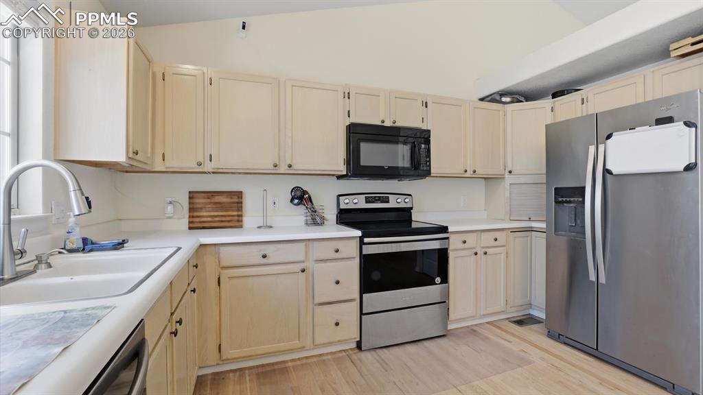 Image 15 of 44: No Description Available