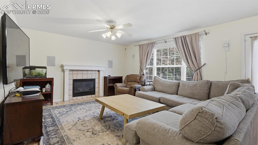 Image 17 of 44: No Description Available