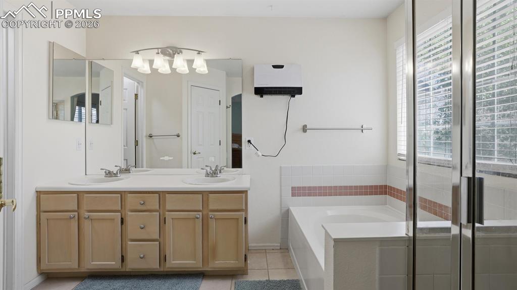 Image 24 of 44: No Description Available