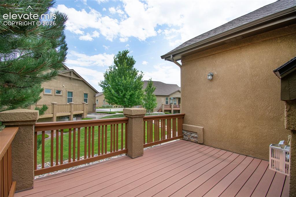Image 8 of 29: Deck