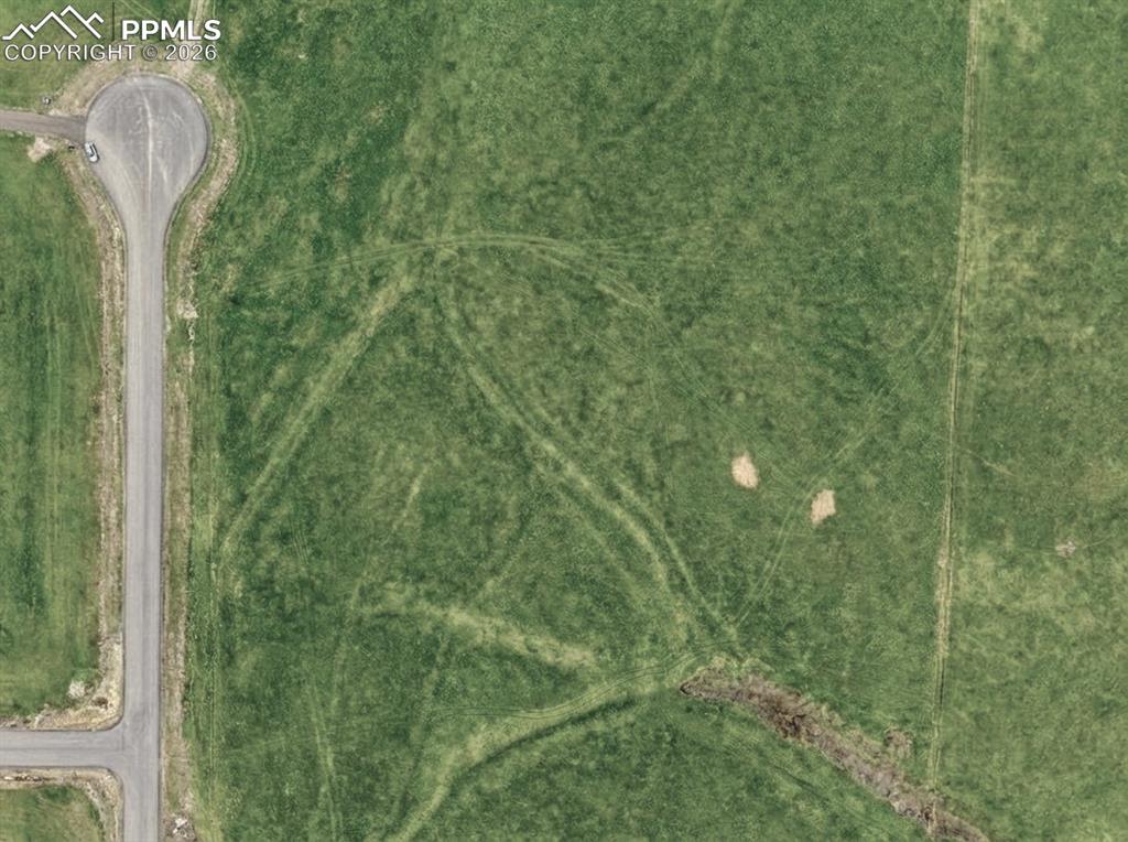 Image 14 of 20: Property Lines are Approximate and Not a Survey