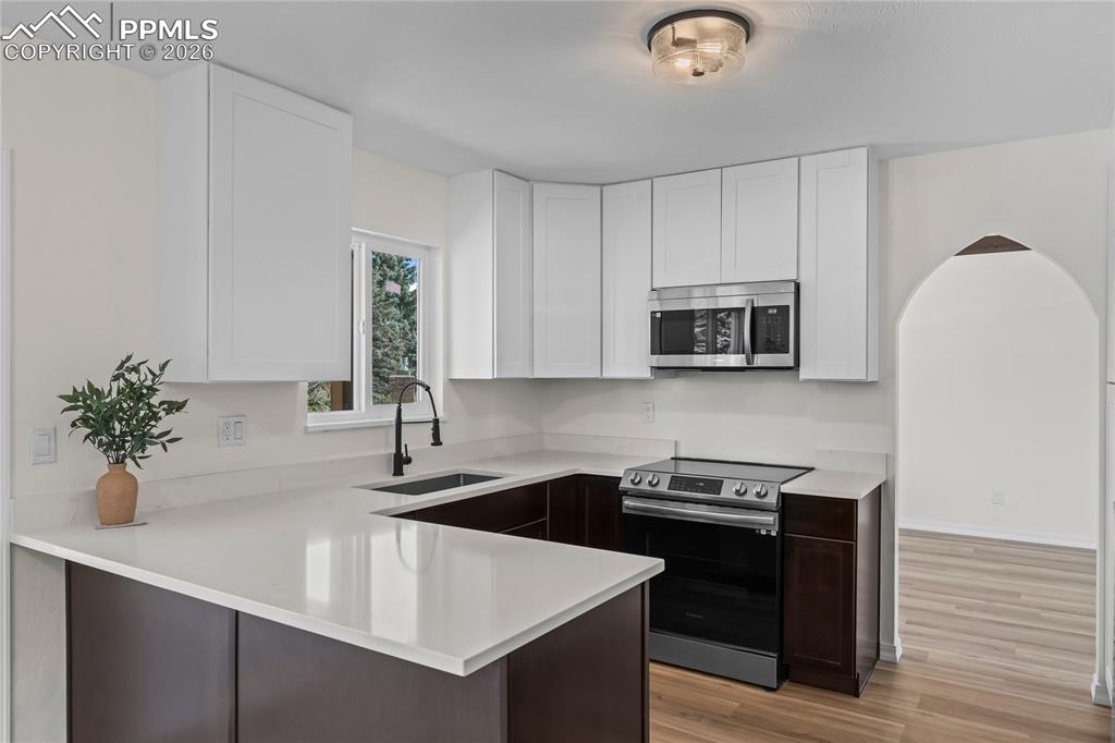 Image 10 of 47: Beautifully remodeled kitchen