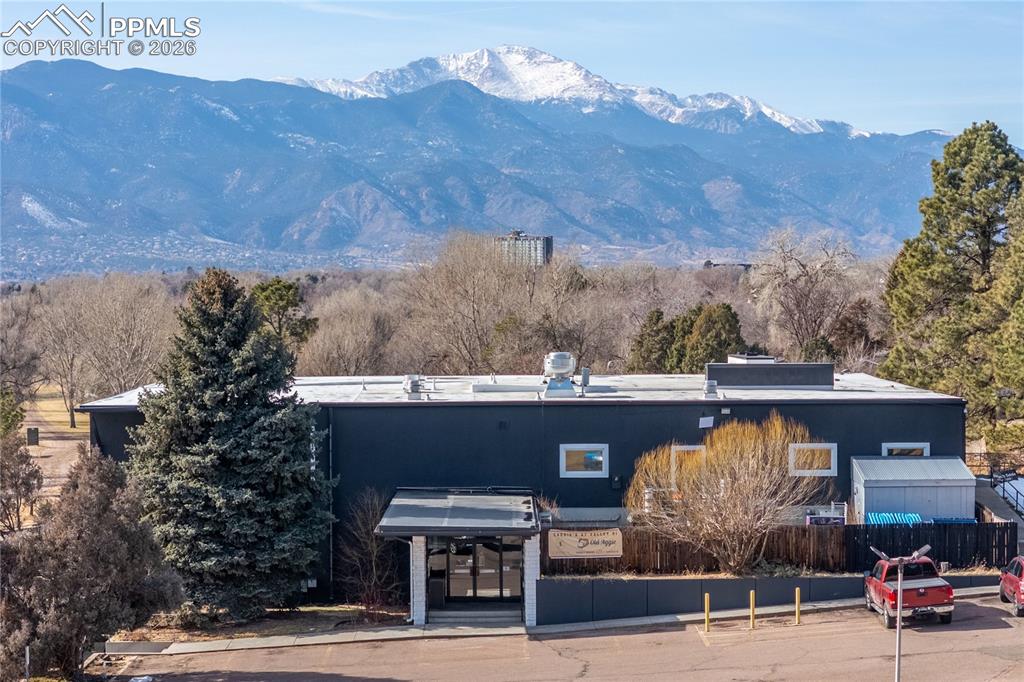 Image 41 of 47: Golf clubhouse across the street