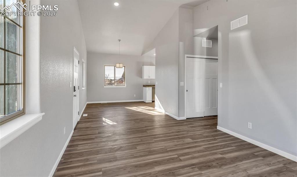 Image 2 of 13: Dining Room