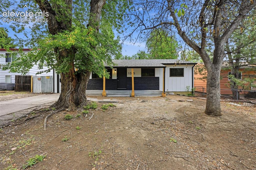 Image 1 of 30: Front of Structure