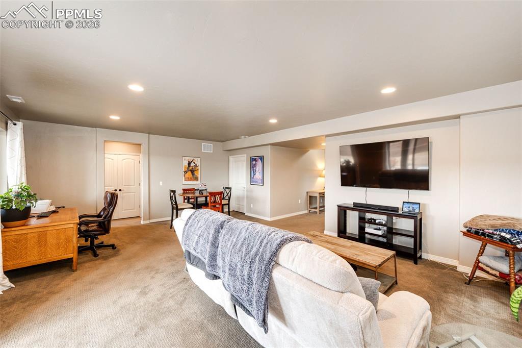 Image 30 of 45: Living Room