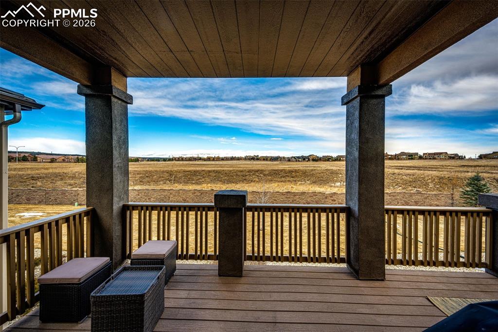 Image 41 of 45: Deck