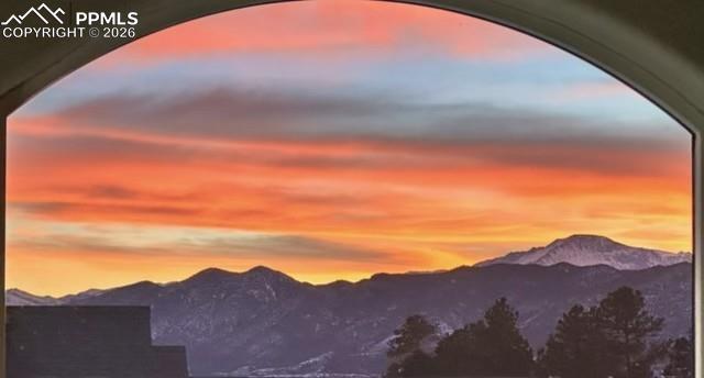 Image 28 of 50: View