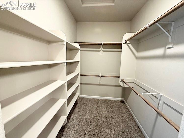 Image 14 of 30: Primary Bedroom Closet