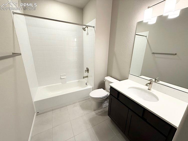 Image 24 of 30: Full Bathroom on the lower level!