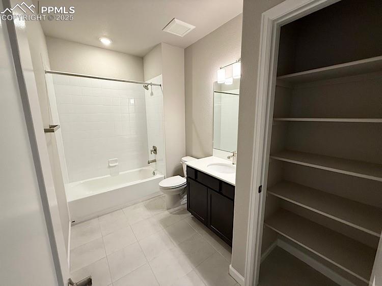 Image 39 of 46: Full Bathroom on the lower level with linen closet!