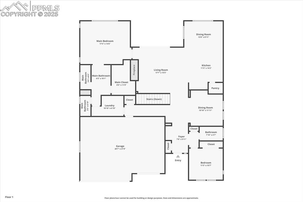 Image 50 of 50: View of floor plan / room layout