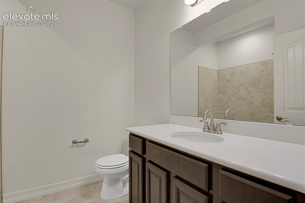 Image 15 of 18: Bathroom