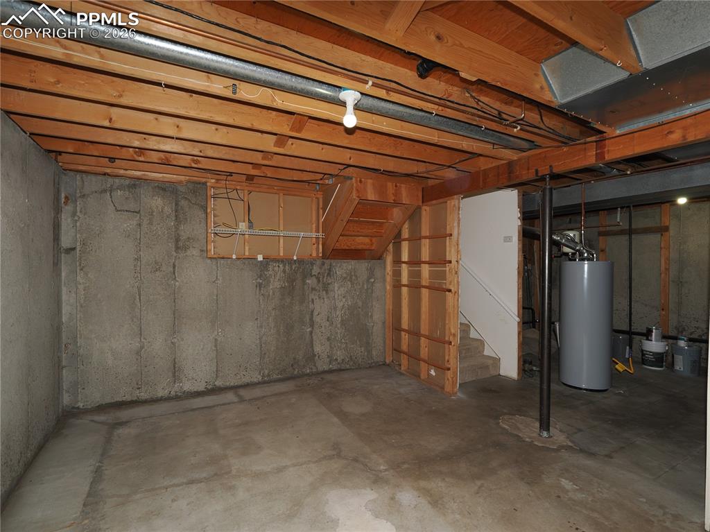 Image 17 of 35: Basement