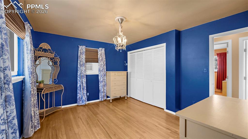 Image 19 of 38: Bedroom