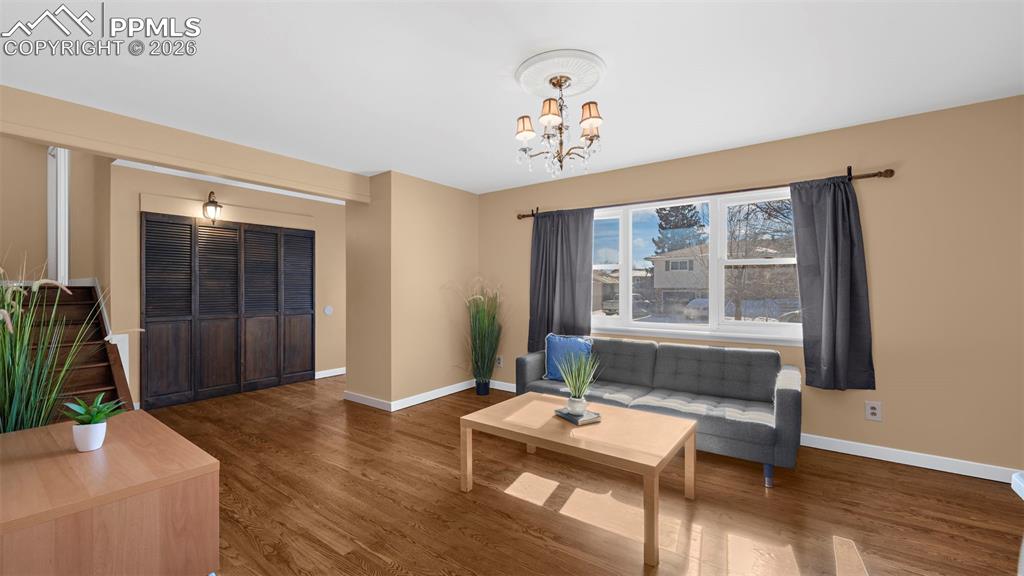 Image 5 of 38: Living Room