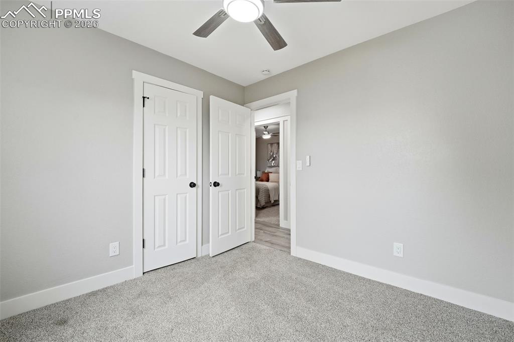 Image 17 of 33: Bedroom