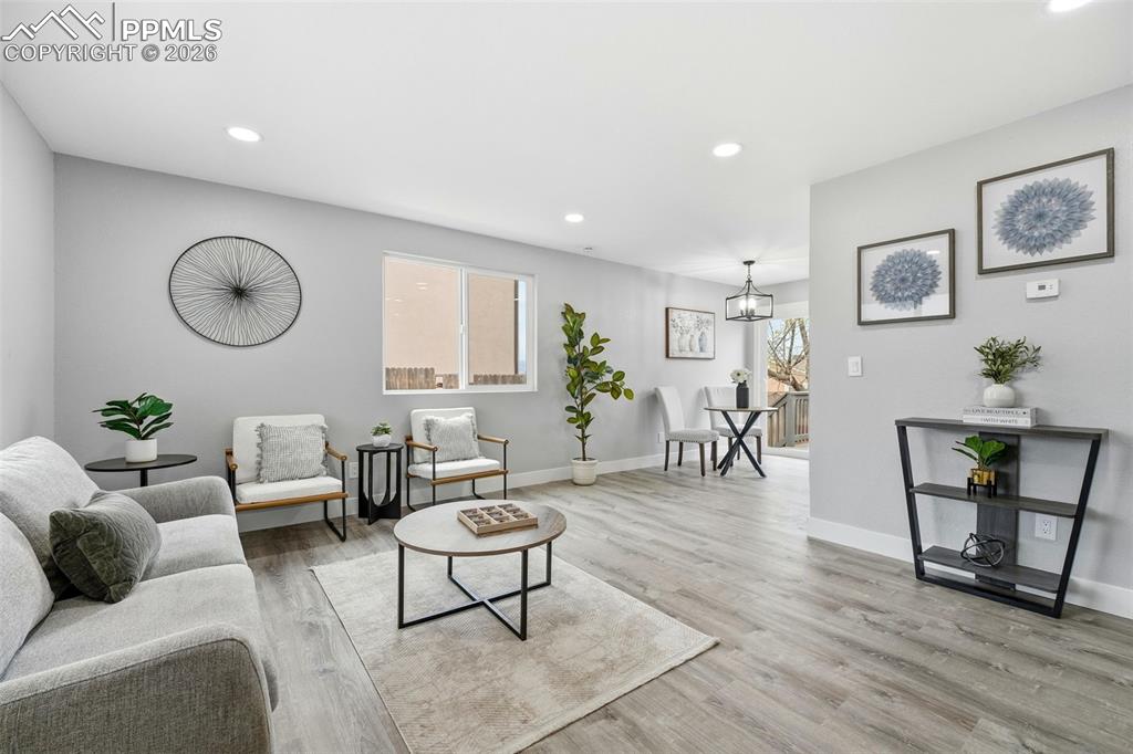 Image 6 of 33: Living Room