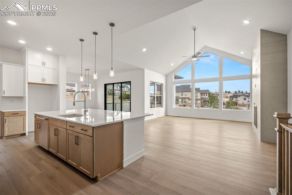 Image 5 of 44: Living Room