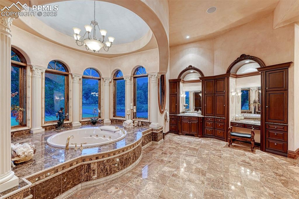 Image 5 of 50: Master Bathroom