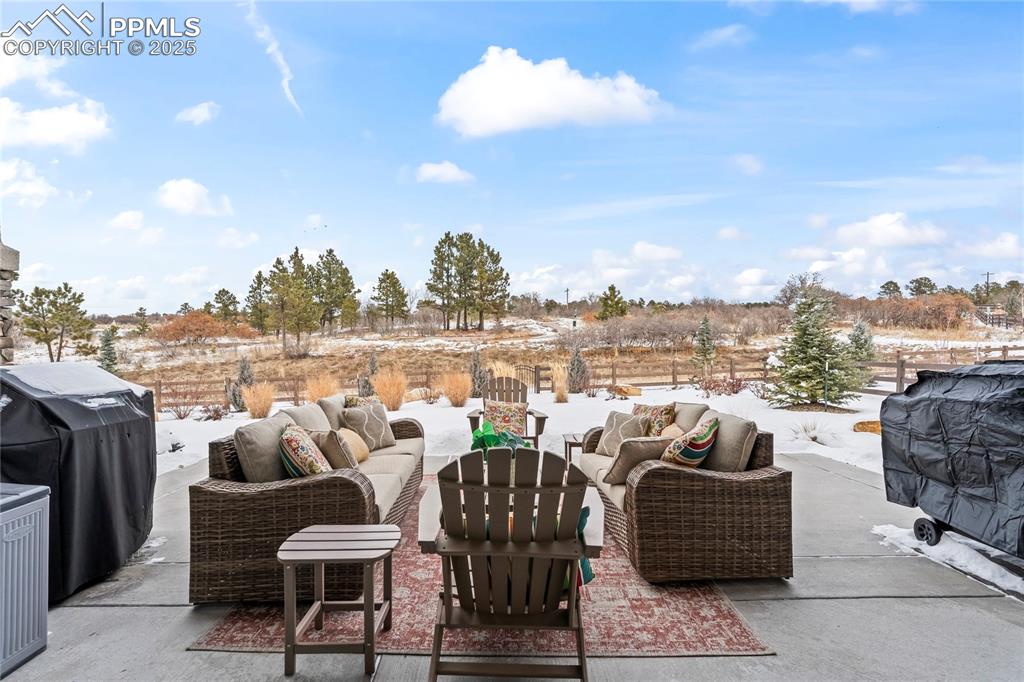 Image 39 of 48: Patio