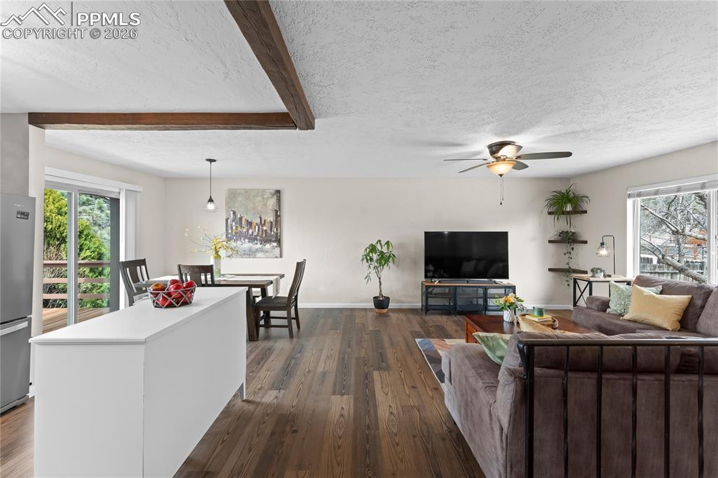 Image 10 of 35: Living Room