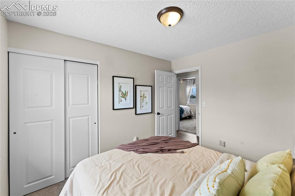 Image 15 of 35: Bedroom