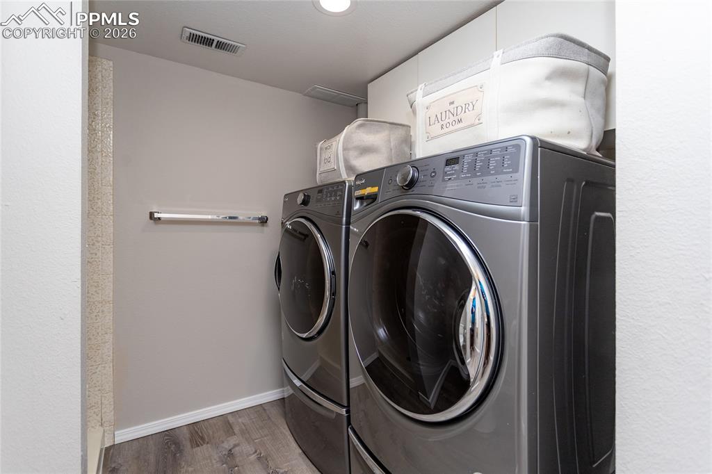 Image 34 of 46: Laundry