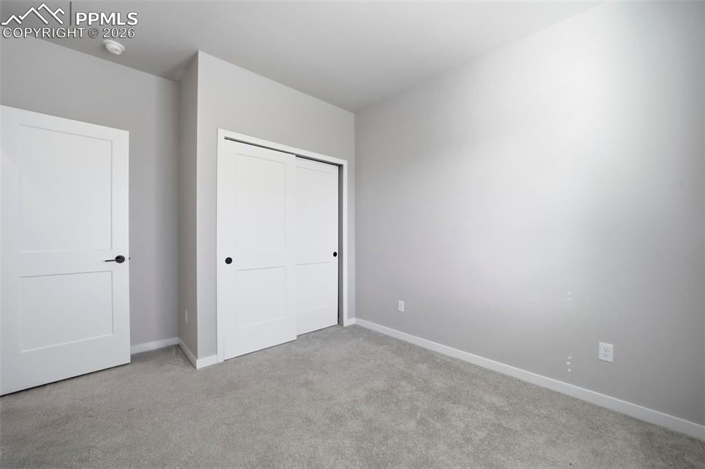 Image 24 of 50: Bedroom