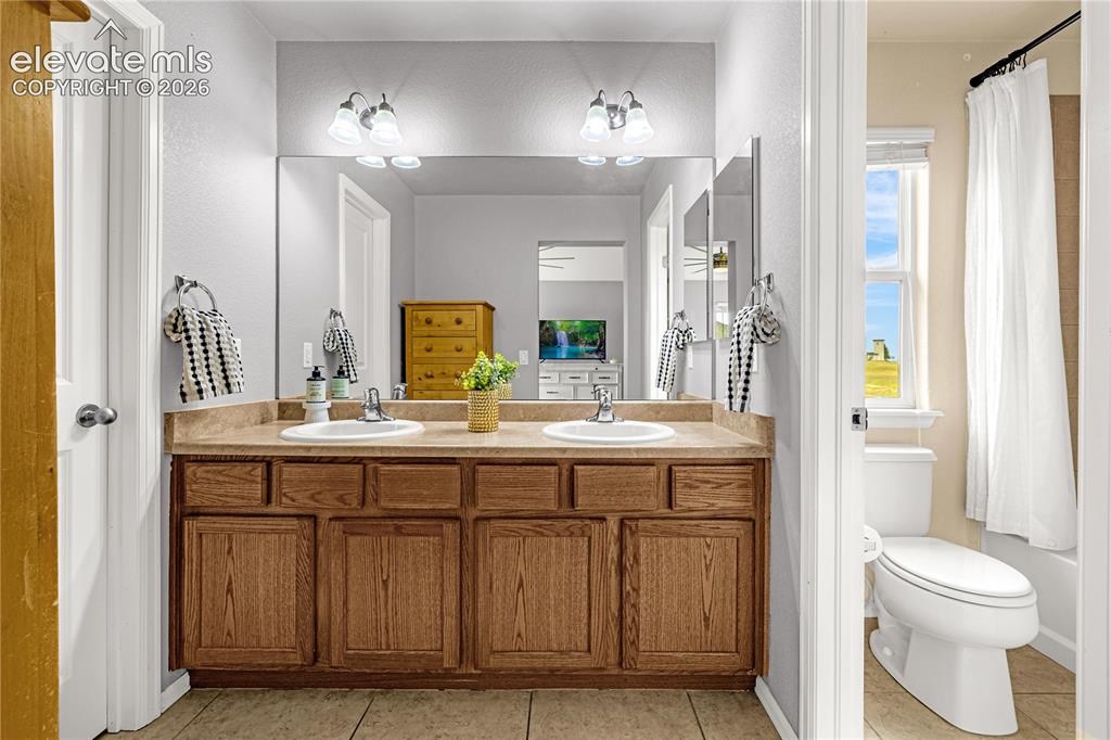 Image 16 of 40: Master Bathroom