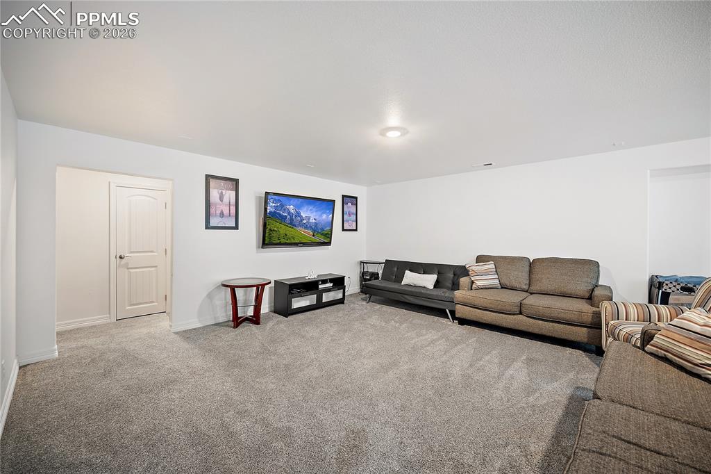 Image 15 of 49: Living Room