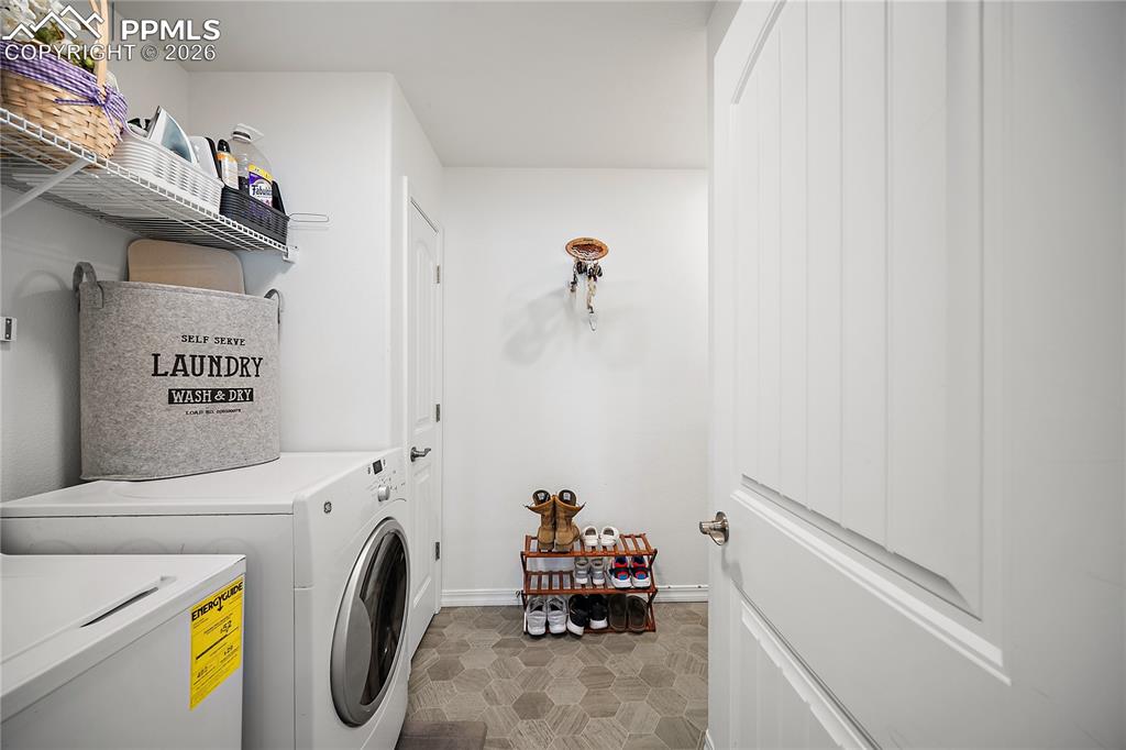 Image 24 of 49: Laundry