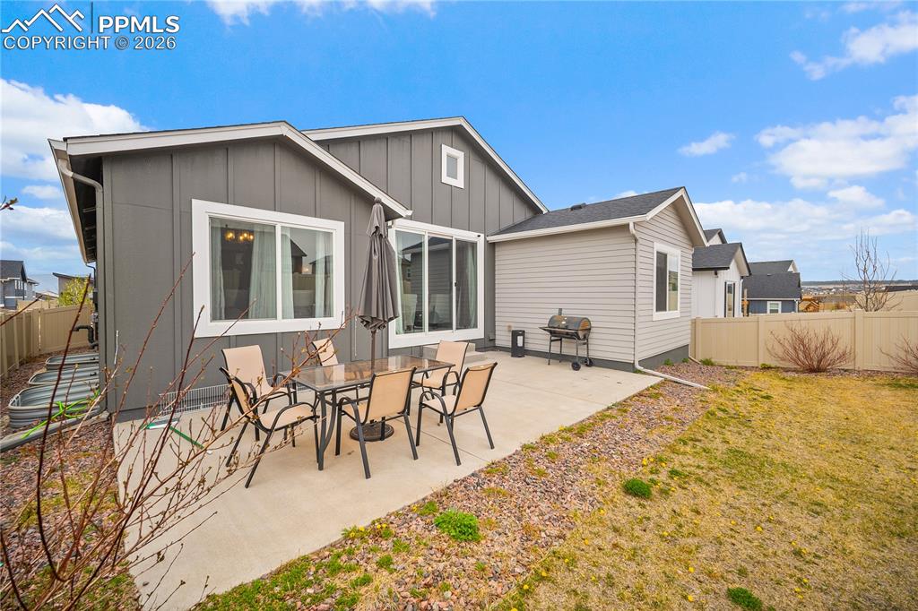 Image 37 of 49: Back of Structure