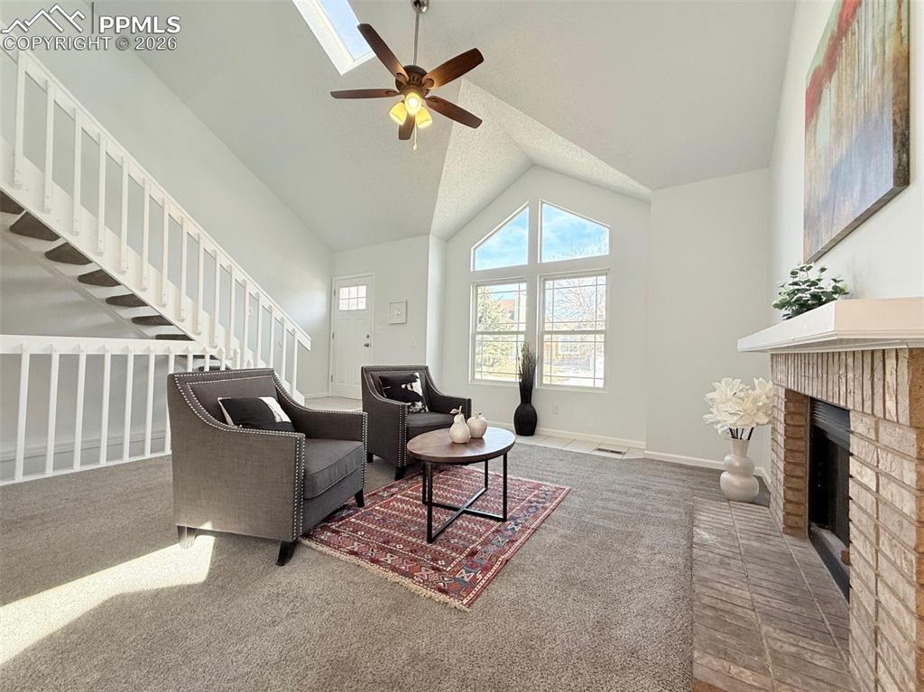 Image 5 of 39: Living Room