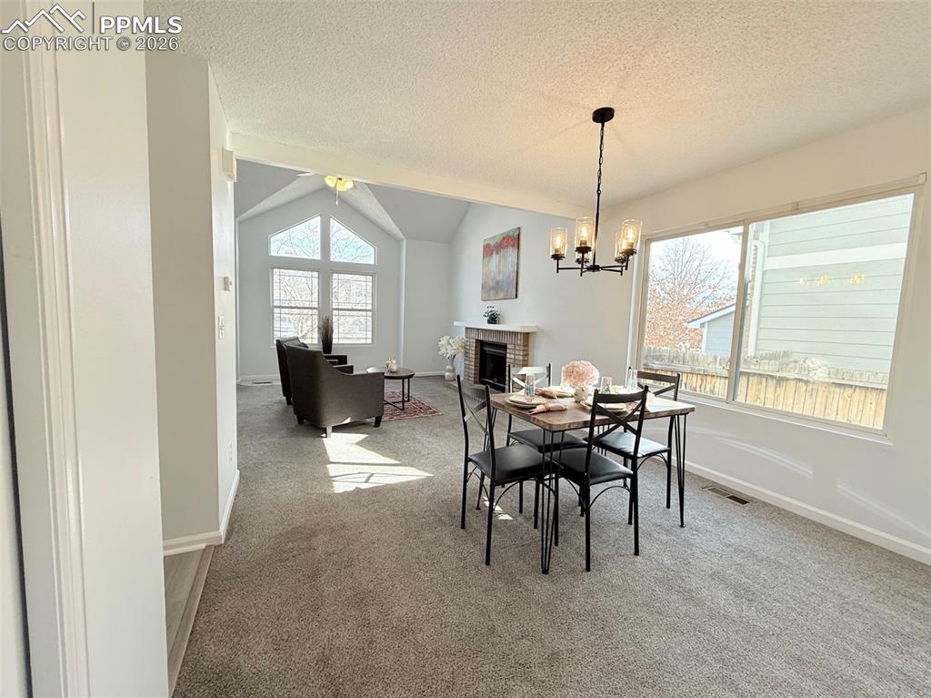 Image 8 of 39: Dining Area