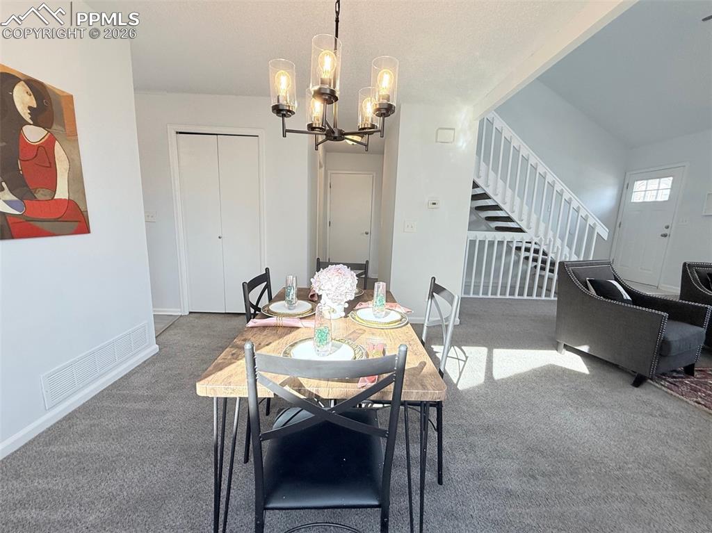 Image 9 of 39: Dining Area