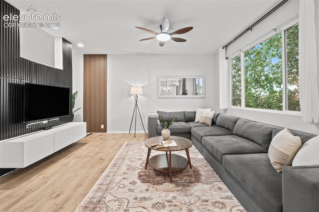 Image 7 of 47: Living Room