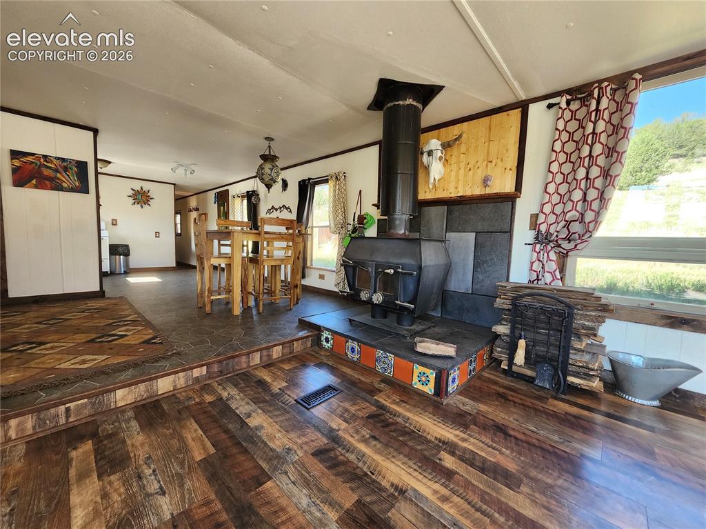 Image 16 of 29: Living Room
