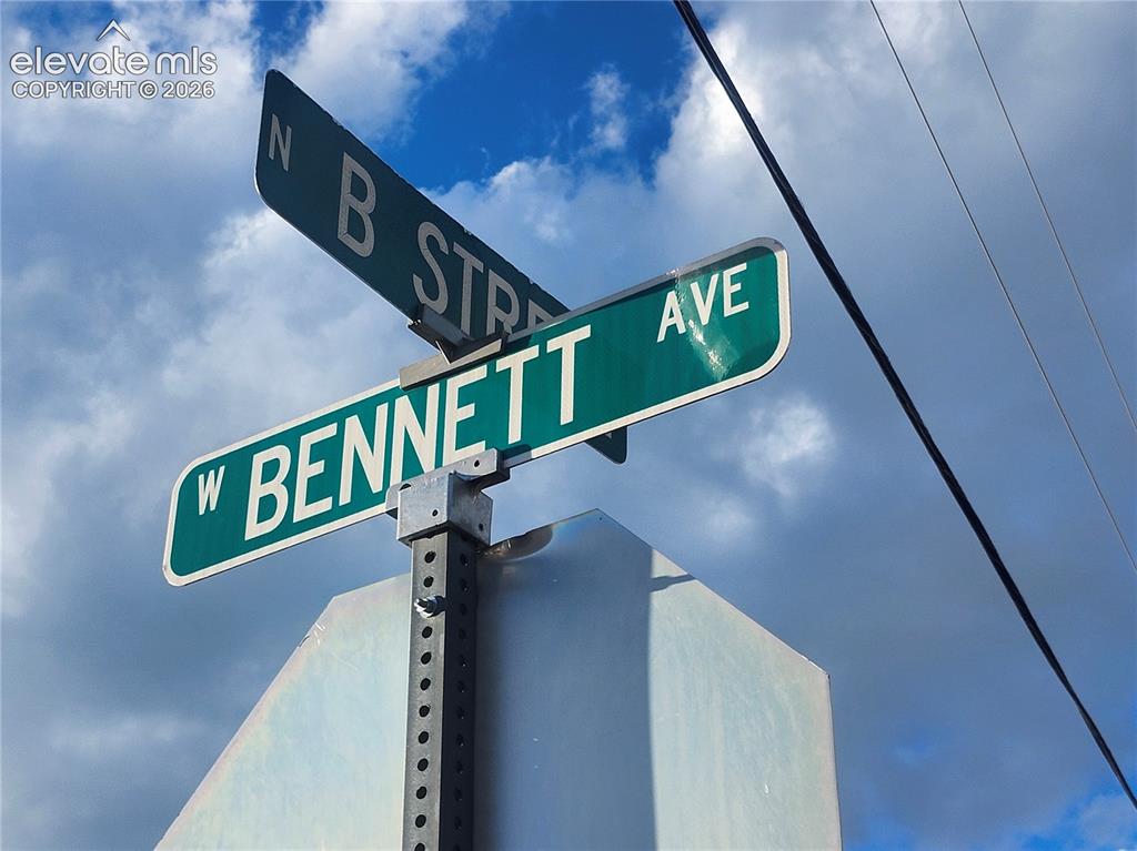 Image 30 of 33: Directions Bennett Ave to B Street make right
