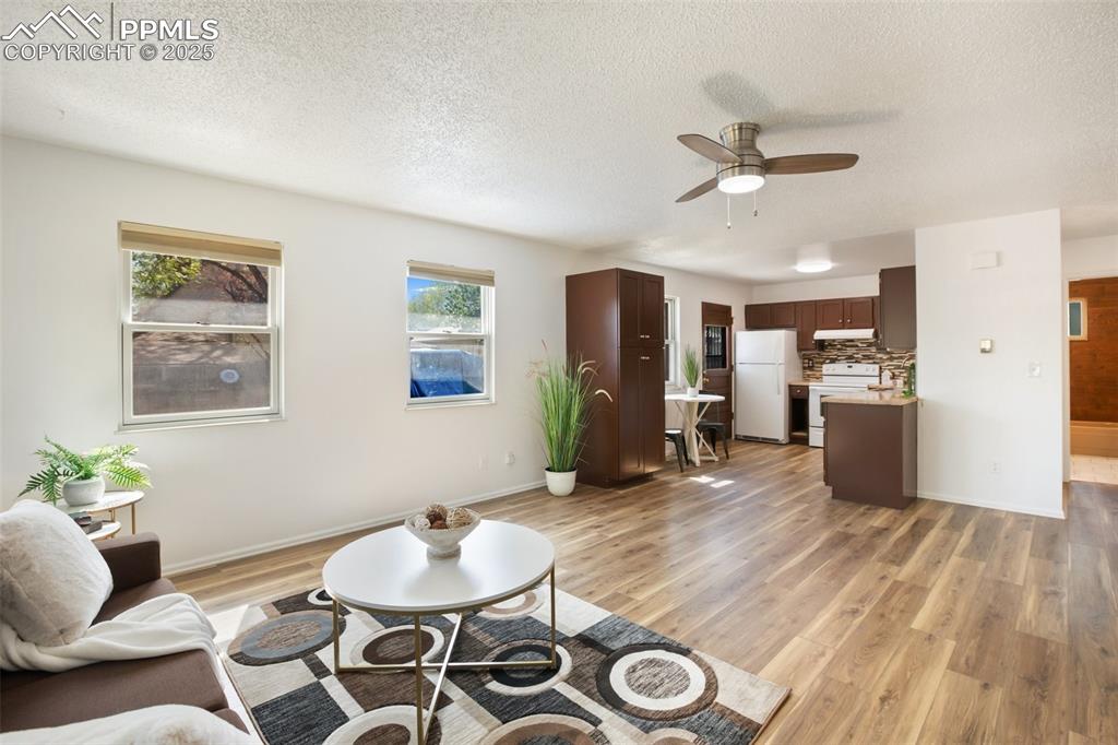 Image 8 of 36: Living Room