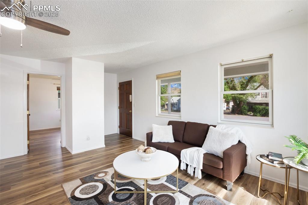 Image 9 of 36: Living Room