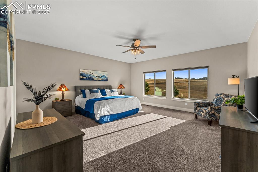 Image 23 of 48: Bedroom