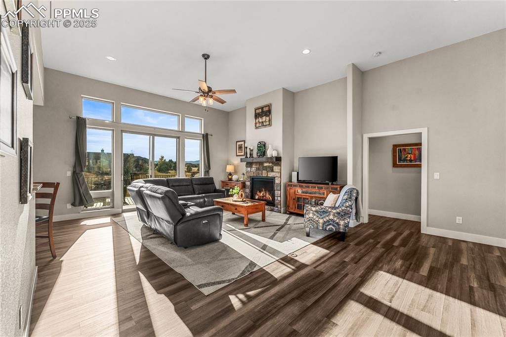 Image 3 of 48: Living Room