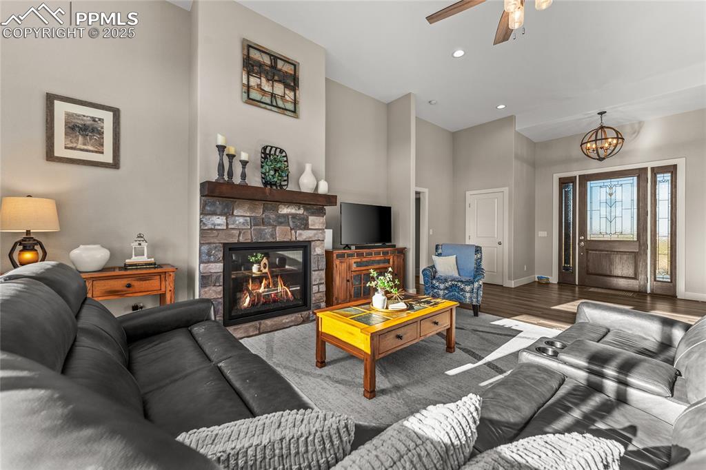 Image 6 of 48: Living Room