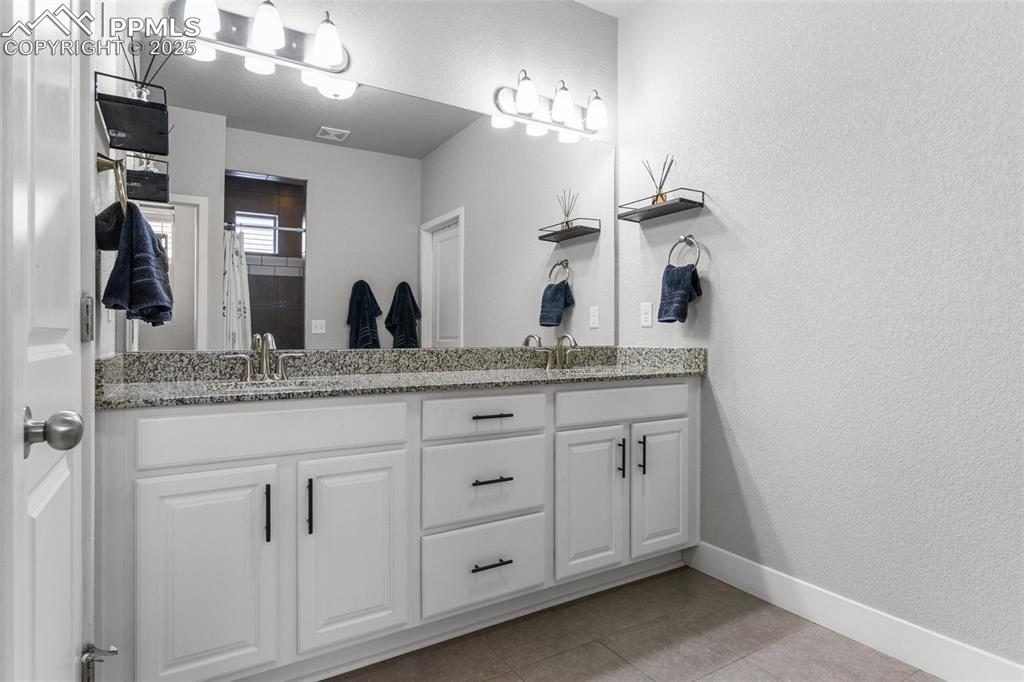 Image 23 of 47: Master Bathroom
